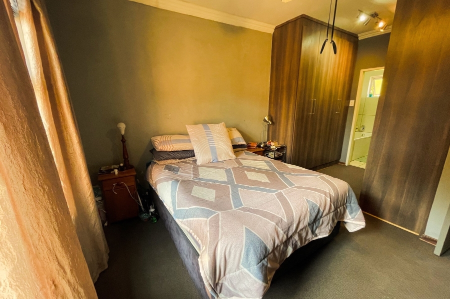 3 Bedroom Property for Sale in Universitas Free State